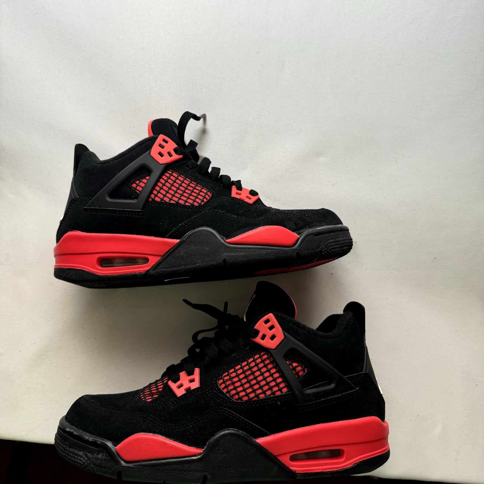 Air Jordan 4 Retro GS Red Thunder Kids Shoes - Size 5.5