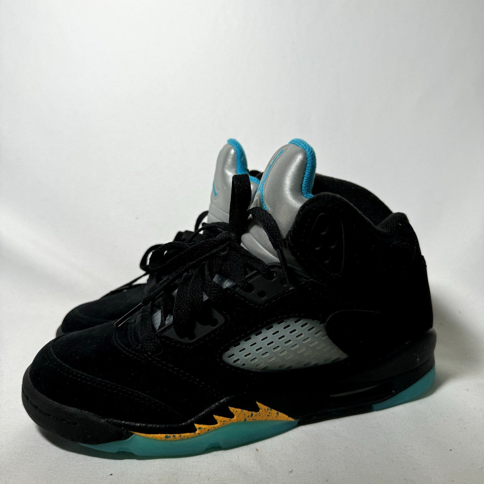 Air Jordan 5 Retro GS Aqua Kids Shoes - Size 4