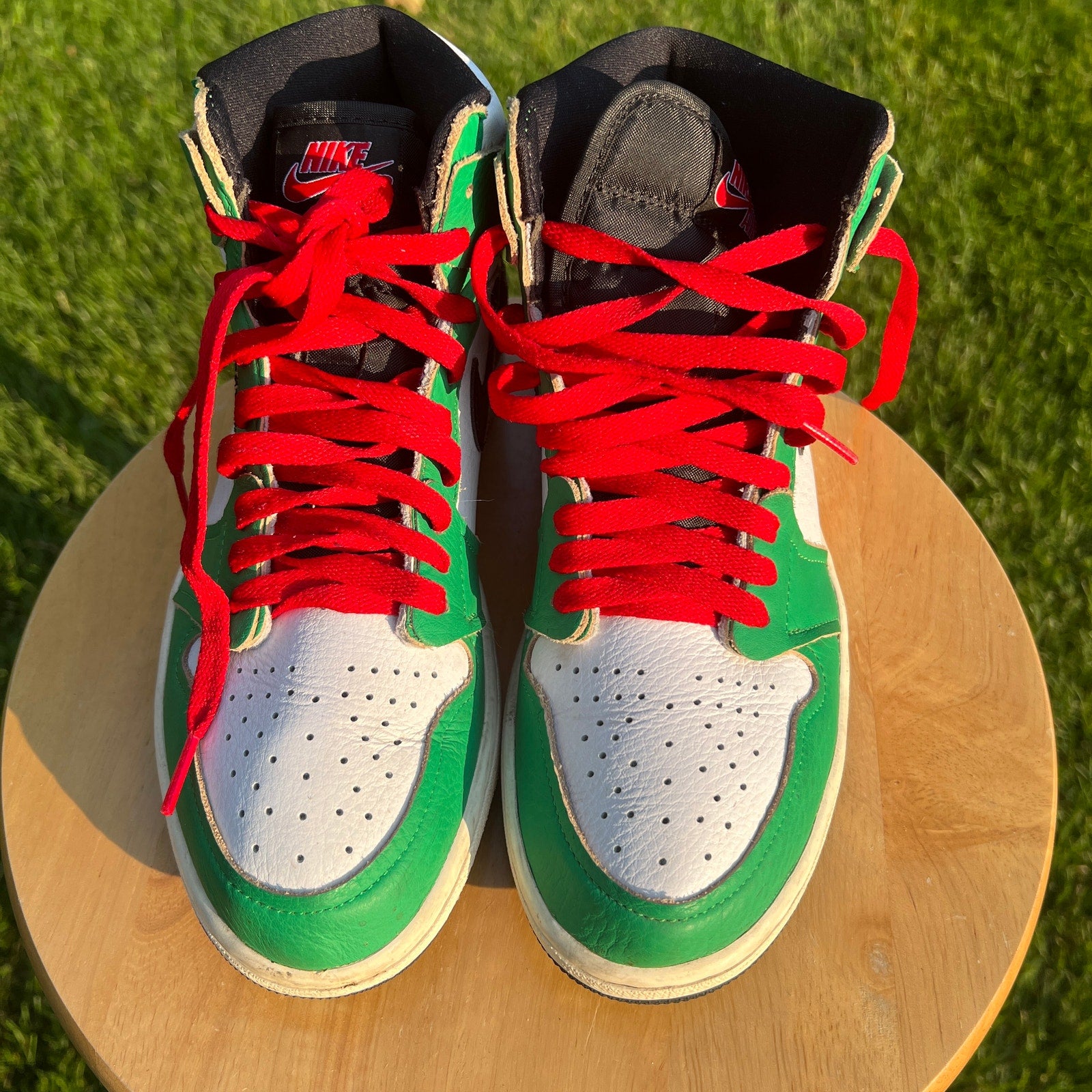 Air Jordan I Retro High OG Lucky Green Women's Shoes - Size 8