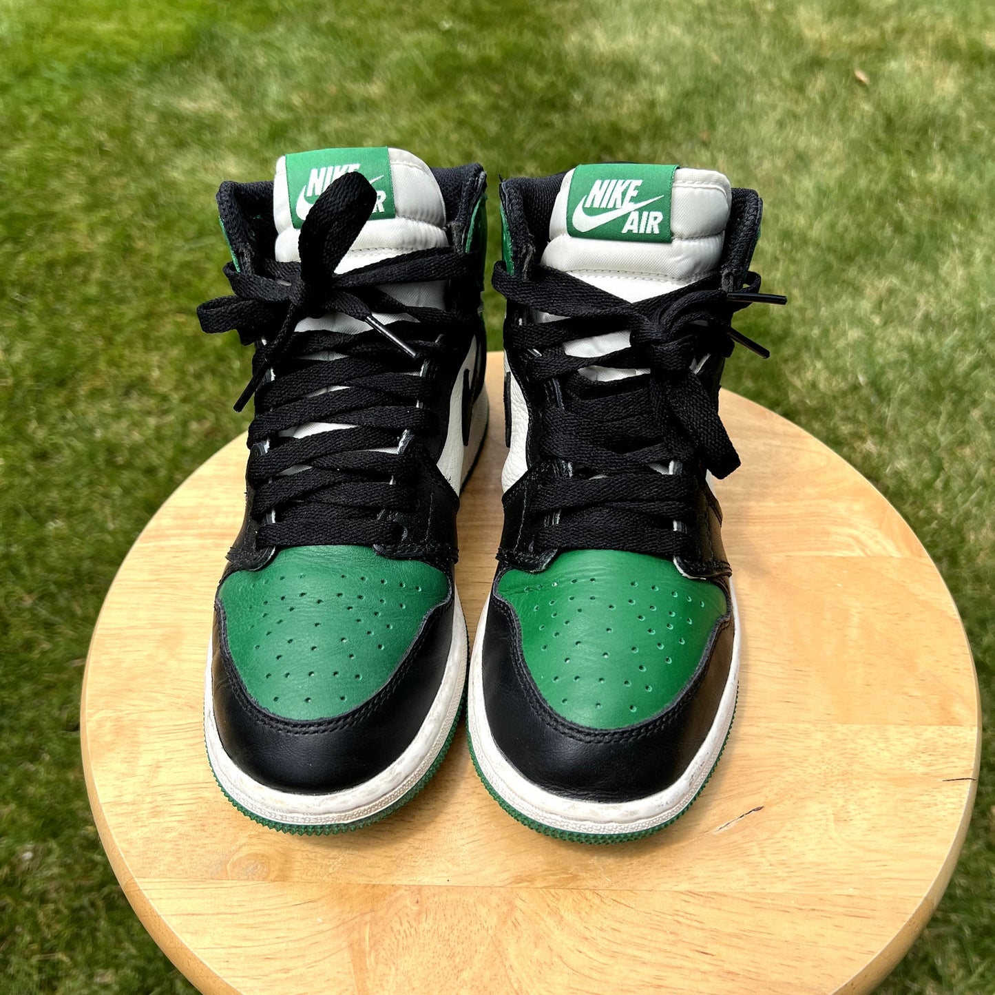 Air Jordan 1 Retro High OG GS Pine Green Men's Shoes - Size 4