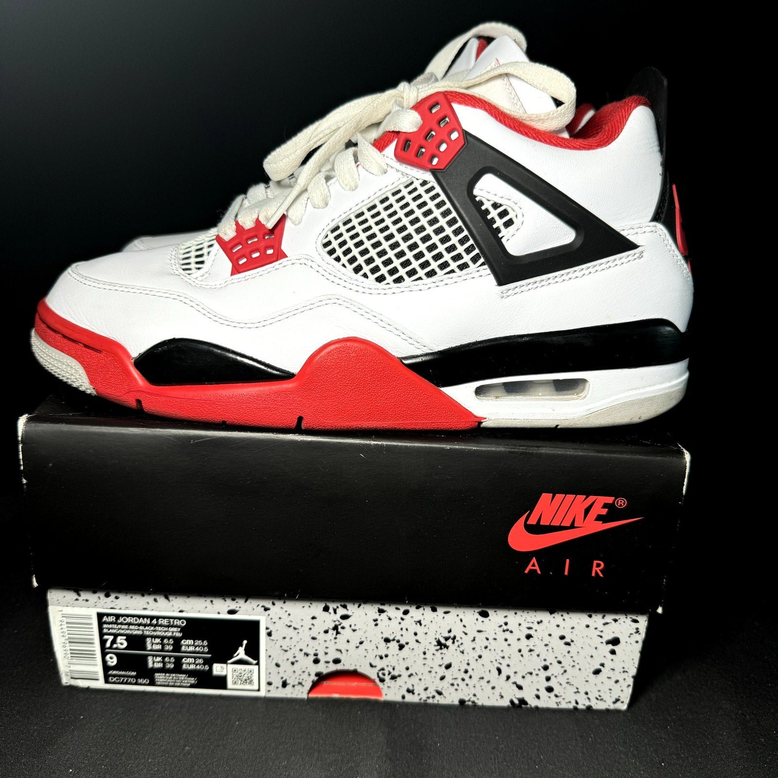 Air Jordan 4 Retro OG Fire Red 2020 Men's Shoes  - Size 7.5